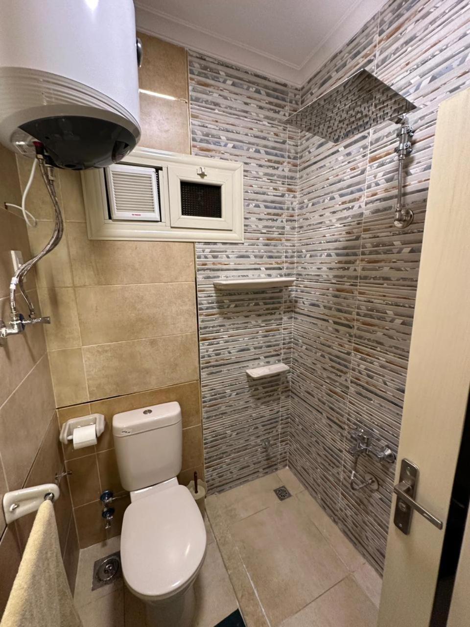 Apartment Entire Cozy 1 Bedroom *